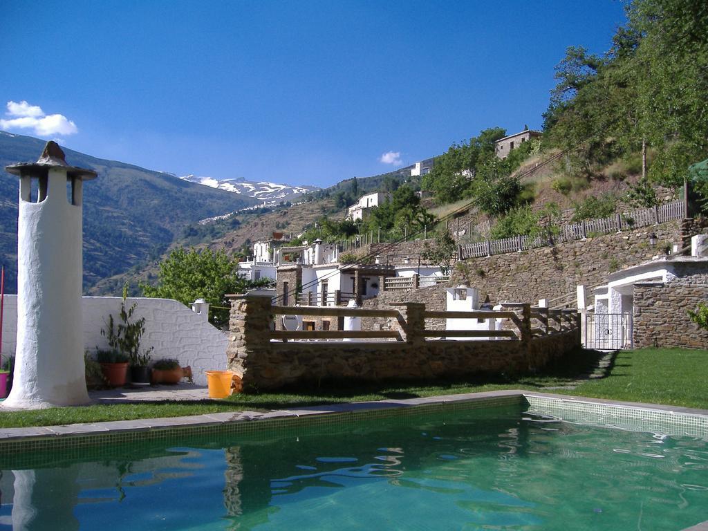 Estrella De Las Nieves Hotel Pampaneira Exterior photo